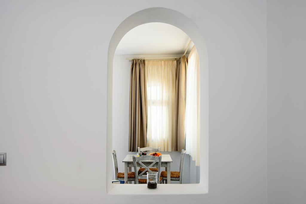 Villa George Santorini Perivolos  Chambre photo